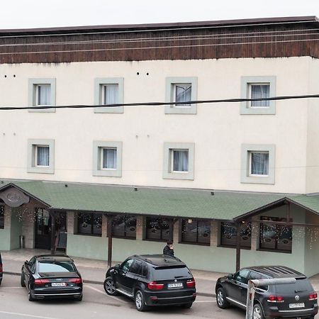 Готель Casa De Piatra Bistro Клуж-Напока Екстер'єр фото
