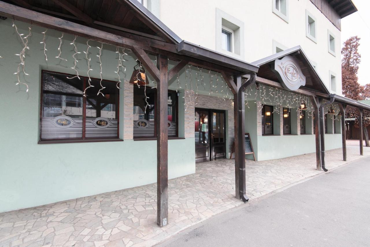 Готель Casa De Piatra Bistro Клуж-Напока Екстер'єр фото